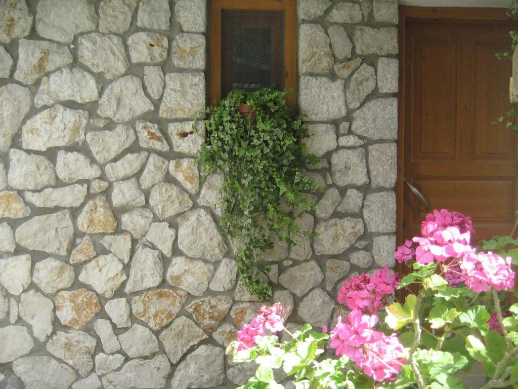 Villa Christianna Studios Áyios Nikítas Esterno foto