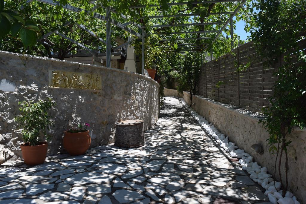 Villa Christianna Studios Áyios Nikítas Esterno foto